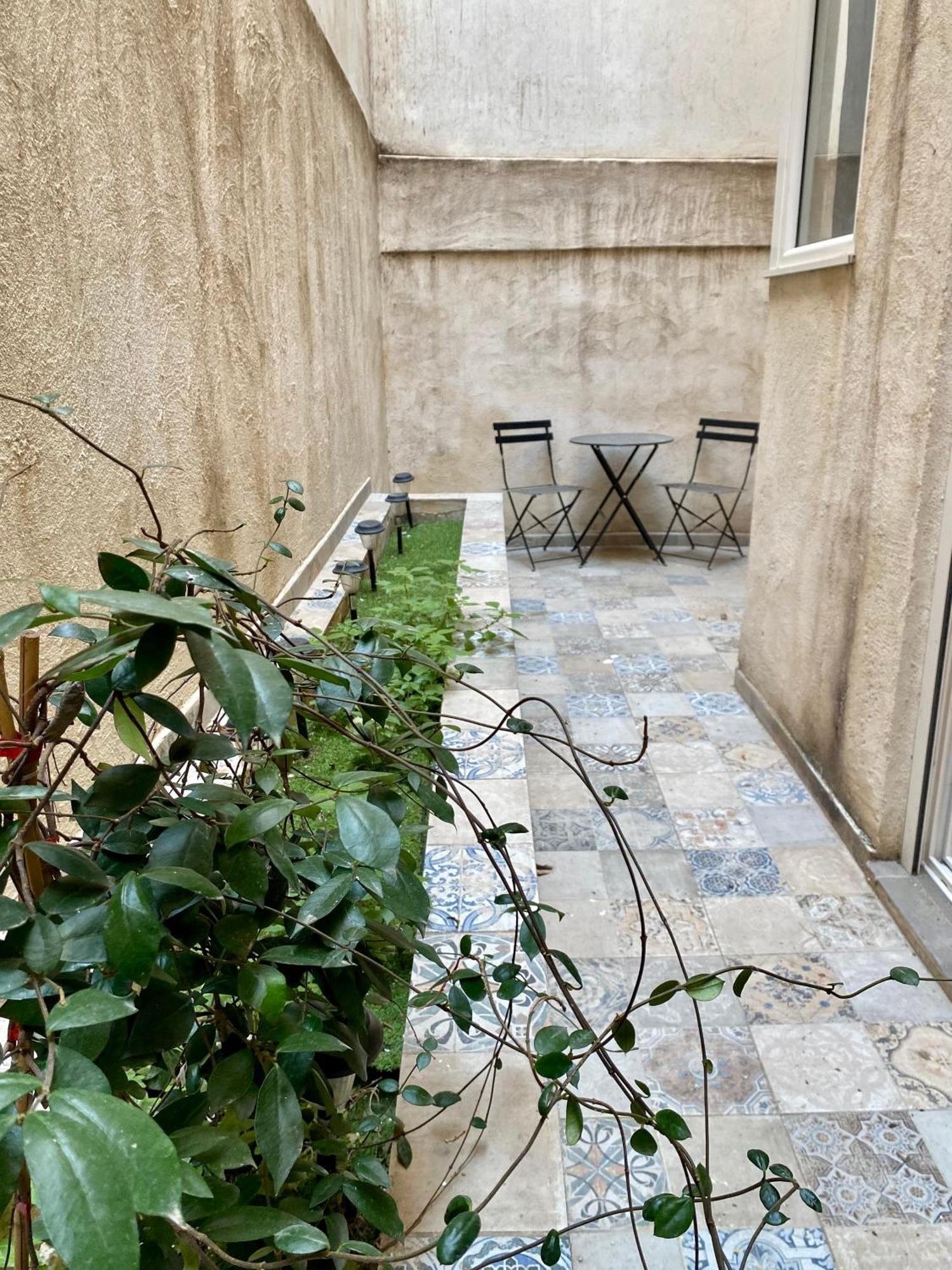 A Place 4 U Below Acropolis Apartment Atena Exterior foto
